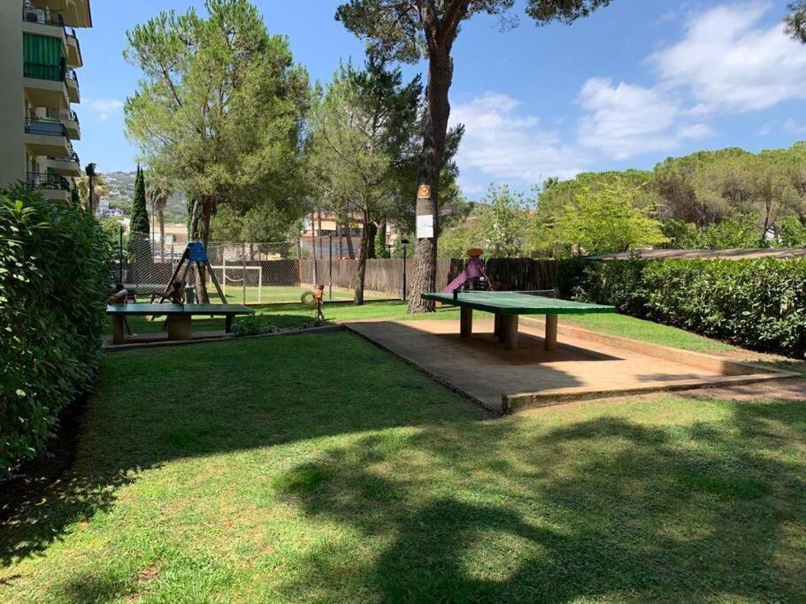 Amplio Apartamento Con Piscina Al Lado De La Playa Platja d'Aro Esterno foto