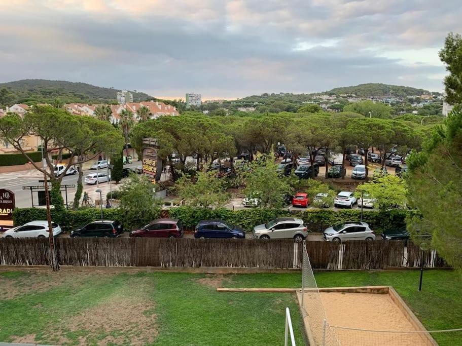 Amplio Apartamento Con Piscina Al Lado De La Playa Platja d'Aro Esterno foto