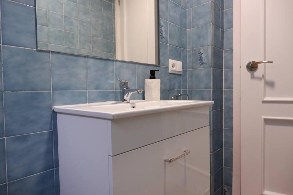 Amplio Apartamento Con Piscina Al Lado De La Playa Platja d'Aro Esterno foto